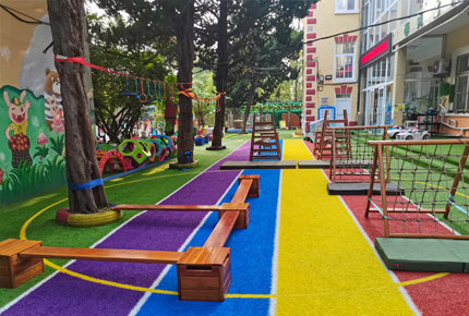Artificial turf for kindergarten