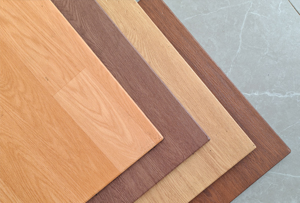 Imitation wood grain composite floor mat